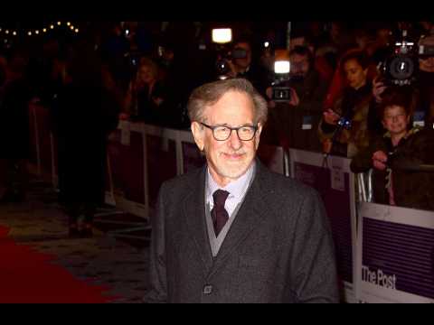 VIDEO : Steven Spielberg doesn't feel like a legend