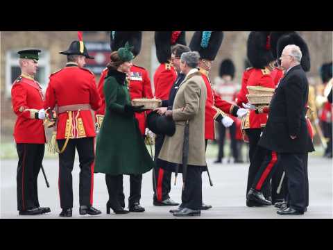 VIDEO : Duchess Kate Shows Off Baby Bump at St. Patrick?s Day Parade