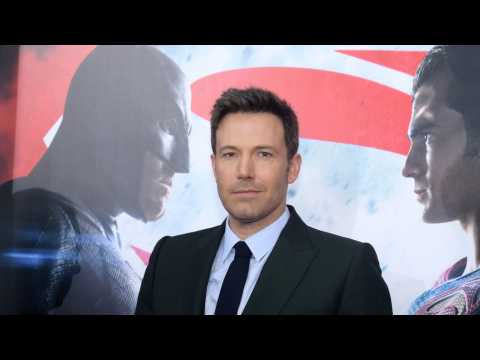 VIDEO : Next Solo Batman Movie Won't Begin Production Until Next Year?