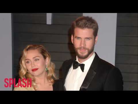 VIDEO : Miley Cyrus and Liam Hemsworth's last minute wedding