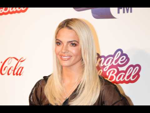 VIDEO : Louisa Johnson is in 'control' of music now