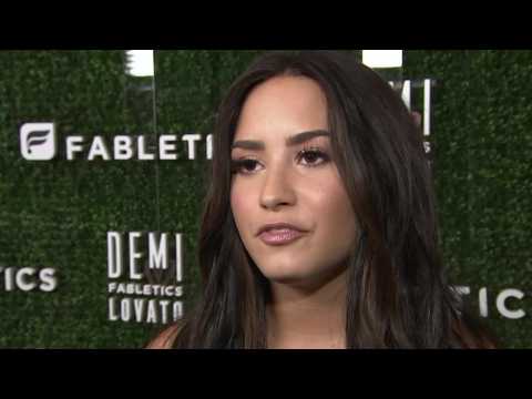 VIDEO : Celebs Join March For Our Lives