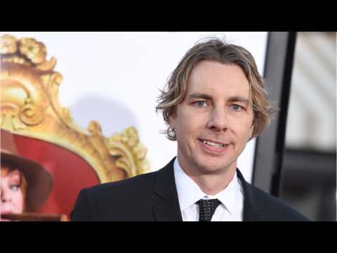 VIDEO : Dax Shepard Apparently Wanted A Prenup When He Married Kristen Bell