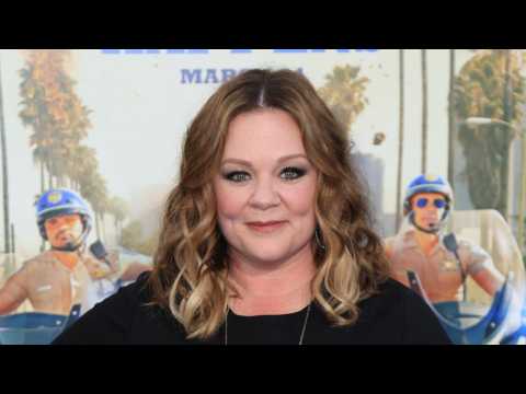 VIDEO : Melissa McCarthy to Star in Comedy Movie 'Super-Intelligence'
