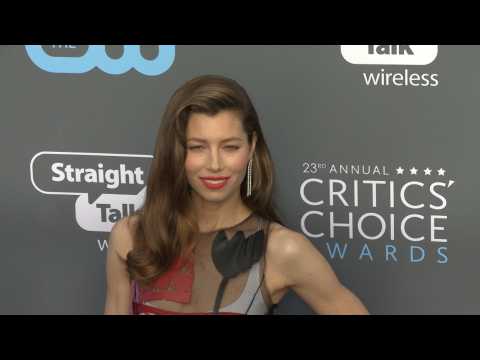 VIDEO : Jessica Biel had trouble coping with C-section after planning natural birth