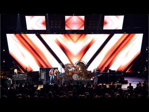 VIDEO : Lindsey Buckingham Has Left Fleetwood Mac