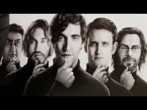 VIDEO : 'Silicon Valley' Makes Jab At Facebook In New Opener