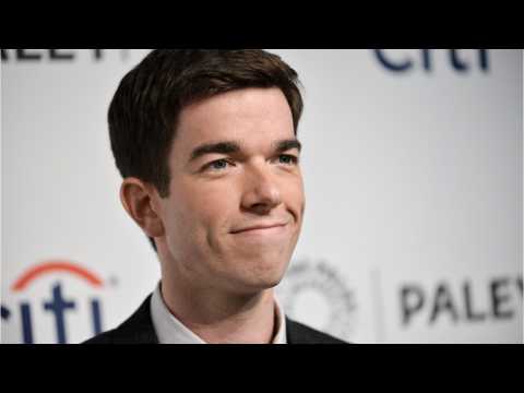 VIDEO : John Mulaney To Host SNL