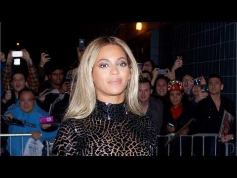 VIDEO : Beyonce Is Overwhelmed After Face Biting Story