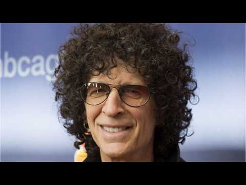 VIDEO : Howard Stern Tells Trump To Get the F--k Out Of The White House