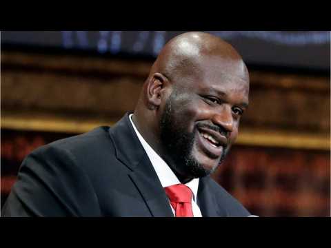VIDEO : What Did Shaq Spend $70,000 On At Walmart?