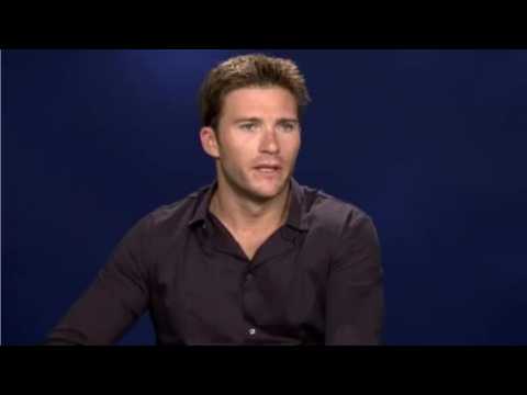 VIDEO : Scott Eastwood Shares His Interest In Playing Wolverine