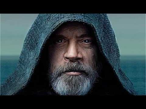 VIDEO : Hamill Wanted Luke To Die In Episode 9