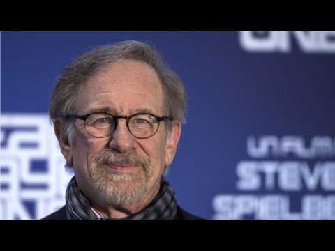 VIDEO : Was Spielberg The Right Choice To Bring 'Ready Player One' To Life?