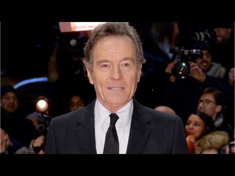 VIDEO : Bryan Cranston Tells Funny Acting Class Story