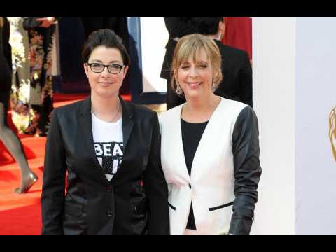 VIDEO : Mel and Sue are 'In their element'