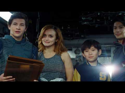 VIDEO : ?Ready Player One? Opens With $53 Million