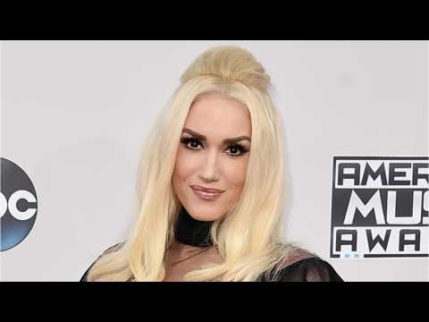 VIDEO : Gwen Stefani May Be Launching a Makeup Brand Called 