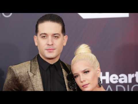 VIDEO : G-Eazy Uses Magazine Cover To Board A Flight