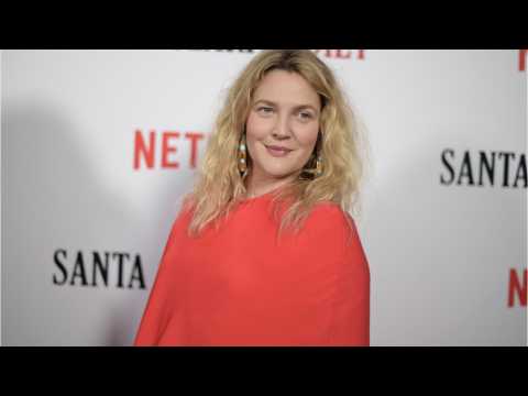 VIDEO : Drew Barrymore Says There Will Never Be An E.T. Sequel
