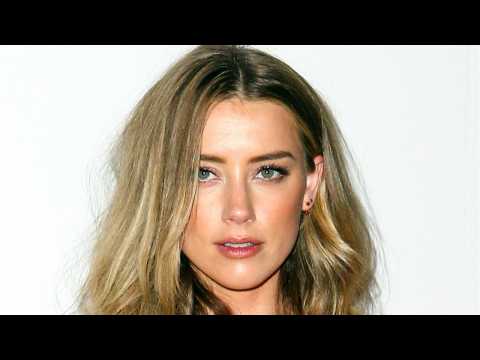 VIDEO : Amber Heard Goes To Gully