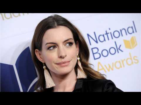 VIDEO : Anne Hathaway Calls Out Body Shamers