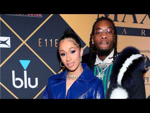VIDEO : Cardi B Shows Off Baby Bumpl On 'Saturday Night Live'