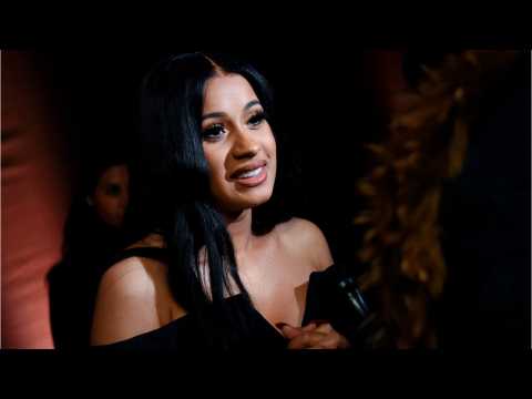 VIDEO : Cardi B Shows Baby Bump On SNL