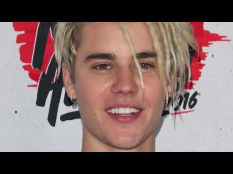VIDEO : Justin Bieber was the groomsman at his father's wedding