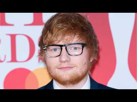 VIDEO : Ed Sheeran Explains His Engagement Ring