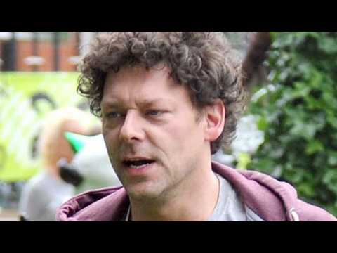 VIDEO : Richard Coyle To Play Villain In Netflix's 