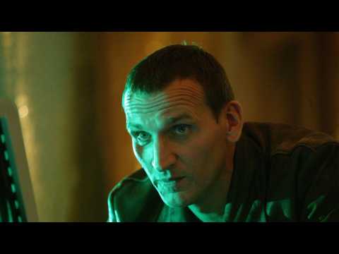 VIDEO : Christopher Eccleston Reveals Why He Left ?Doctor Who? Role