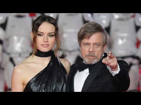 VIDEO : 5 'Star Wars' Actors To Present At 90th Oscars