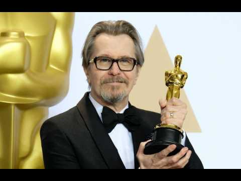 VIDEO : Gary Oldman ready for normality
