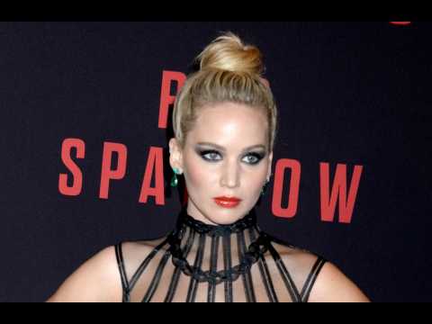 VIDEO : Jennifer Lawrence unsure to show family Red Sparrow sex scenes