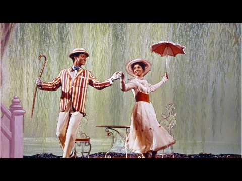 VIDEO : The New 'Mary Poppins'