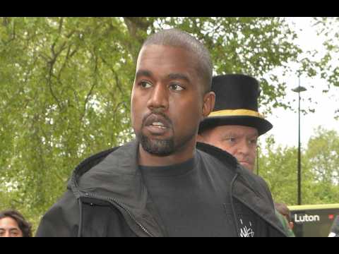 VIDEO : Kanye West is working on new material