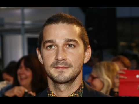 VIDEO : Kanye West took Shia LaBeouf's clothes