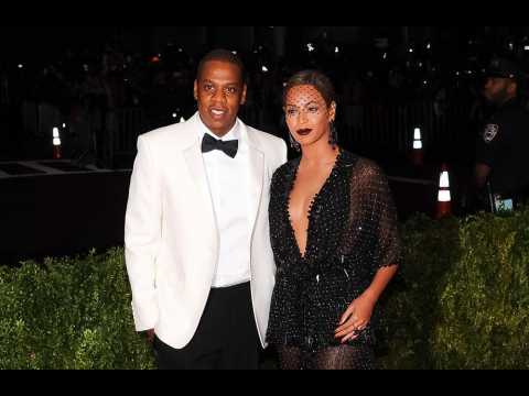 VIDEO : Beyonce and Jay Z hire team of nannies