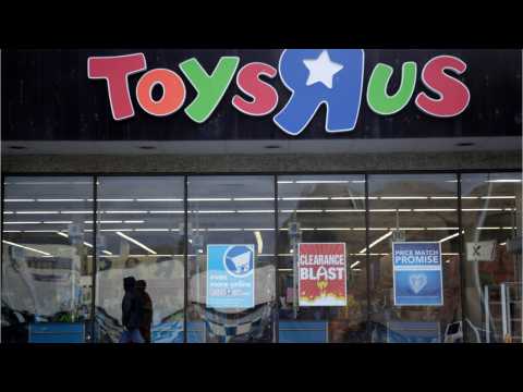 VIDEO : Toys R Us Could Close All 800 US Stores