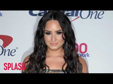 VIDEO : Demi Lovato is celebrating six years of sobriety.