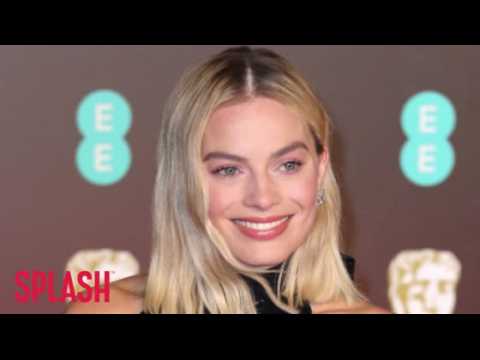 VIDEO : Margot Robbie shocked by her brother's interview