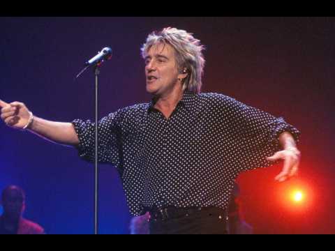 VIDEO : Rod Stewart used Witch Doctor when he 'had the runs'