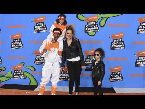 VIDEO : Mariah Carey & Nick Cannon Wear Matching Clothes
