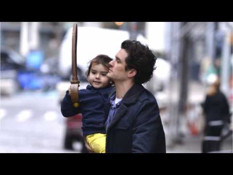 VIDEO : Orlando Bloom And His Son Flynn Have A Day Date