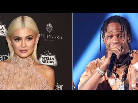 VIDEO : Kylie Jenner And Travis Scott Step Out