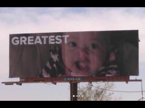 VIDEO : Serena Williams surprised by billboards
