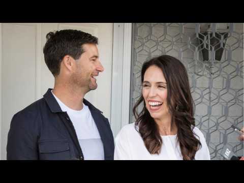 VIDEO : New Zealand's Prime Minister Not Concerned With Sexist Interview