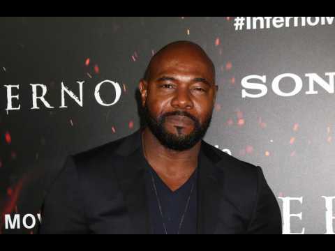VIDEO : Antoine Fuqua in talks to direct Scarface remake again?