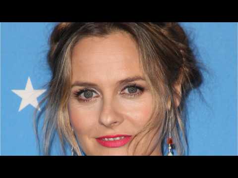 VIDEO : Alicia Silverstone And Husband Call It Quits